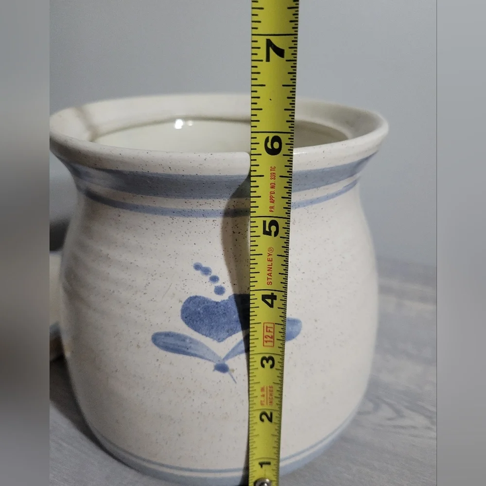 Vintage 1980’s Blue Heart Sponge Stoneware Cookie Jar Unbranded